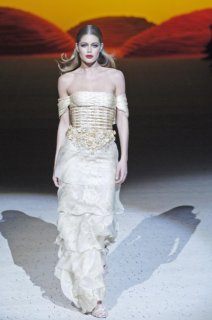 doutzen_runway_valentino.jpg