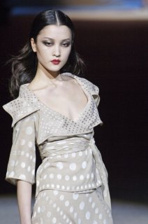 dujuan_runway_valentino4.jpg