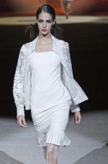 emina_runway_valentino7.jpg