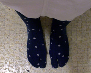polkadot sock1.jpg