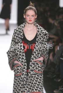 Diane Von Furstenberg Fall 2006.jpg