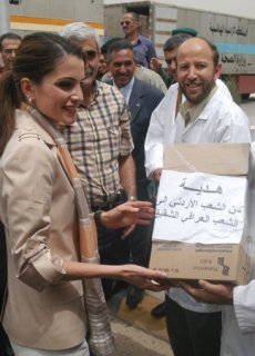 queen_rania_safari_suit.jpg