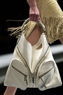 Versace_large_tote__but_in_black_.jpg
