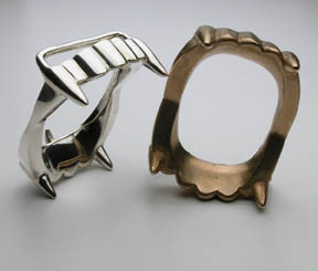 teeth_buckles.jpg