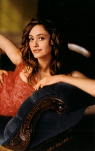 normal_Emmy_Glamour_06a.jpg