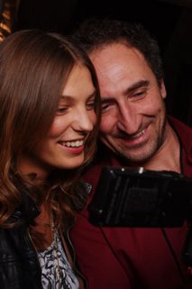 00330fMarc Jacobs backstage-Daria Werbowy and friend.jpg