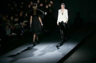 Noir FW 200611.jpg