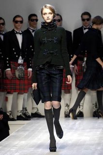 moschino9.jpg