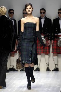 moschino17.jpg