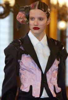 capt.dlm12003041749.france_fashion_dlm120.jpg