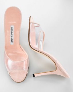Manolo_Blahnik_pink_leather_mules.jpg