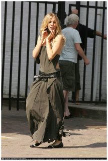 siennamiller-walking1.jpg