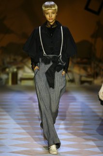 miranda amuleti j.jpg