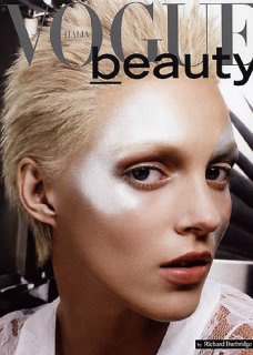 anja_vogueitalia0406.JPG