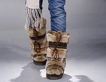 Snow boots 2.jpg