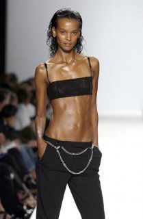 liya-kennethcole04-4.jpg