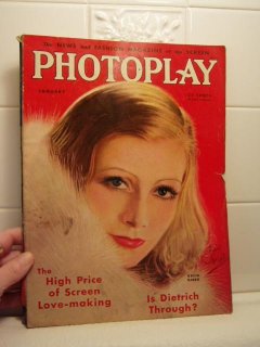 Garbo 1933 Photoplay (ebay).jpg