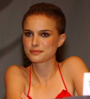 natalieportmancomic067cv.sized.jpg natalieportmancomic067cv.sized.jpg