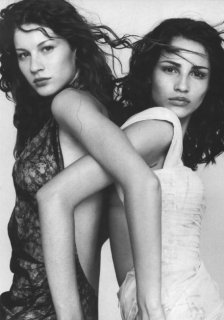 Versace ad with Gisele.jpg