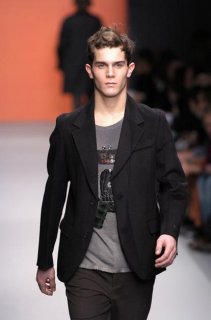 pradafw1.jpg pradafw1.jpg