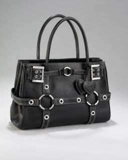Gisele_tote.jpg