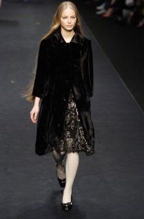 ruslana_betty_jackson_2005_fall_1.jpg