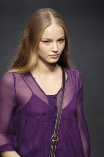 ruslana_betty_jackson_2005_fall_3.jpg