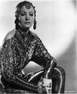 Garbo (gretagarbo.proboards34.com).jpg