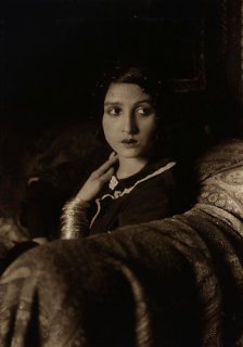 Renee 1931 (houkgallery.com).jpg
