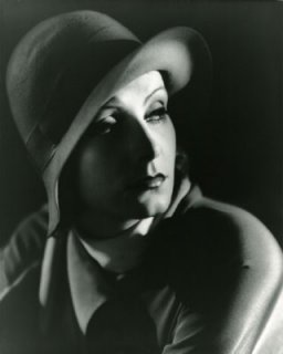 Garbo by Bull 1930 (pop-arts.com) (I)3.jpg