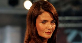 Helena_Christensen_243141x.jpg