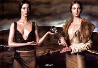 Versace9899-o-AudreyMarnay-MaggieRizer-VersaceCatalog-StevenMeisel-zob.jpg