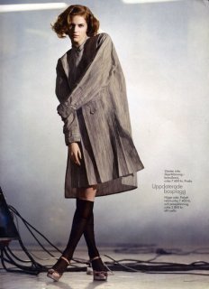 ELLE SWE-PH.PETER GEHRKE 04_resize.jpg