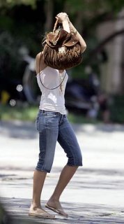 jessicaalba braidedbag.jpg