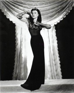 paulettegoddard2.jpg