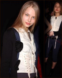 ruslana_marc_by_marc_jacobs_2005_fall_backstage.jpg