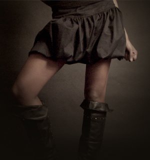 skirt_black_baloon_main.jpg