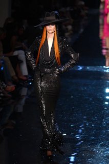 jpg_fw_couture_2004.jpg