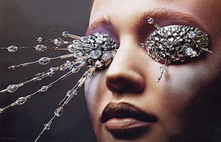 presspaper6 kabuki makeup eyethingies.jpg