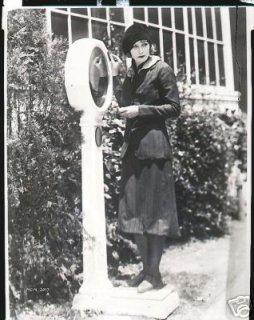 Garbo (ebay) (Temp)2.jpg