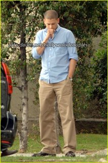 wentworth-miller-candids02.jpg
