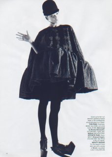 gemma_ward-ph.mario_sorrenti-harper%27s_bazaarUS-july2006-the_news_from_paris-7.jpg