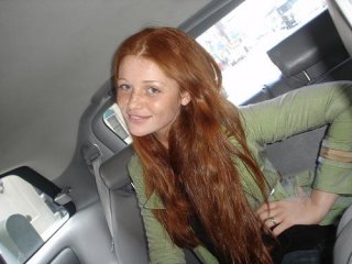 socialite02.jpg socialite02.jpg