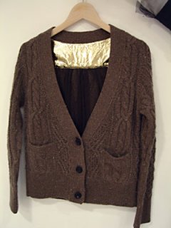 06us03-076.jpg