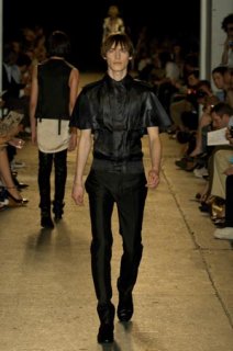 DIOR_MW_SS07_0307.jpg