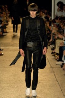 DIOR_MW_SS07_0413.jpg