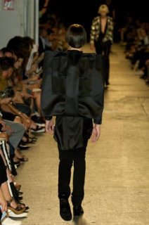 DIOR_MW_SS07_0509.jpg
