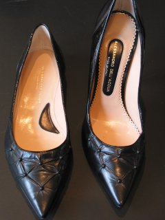 black heels and flat.jpg