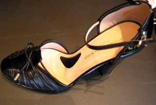 ankle strap heel.jpg