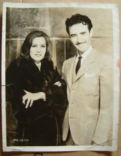 Garbo with Gilbert 1934 (ebay) (QC).jpg